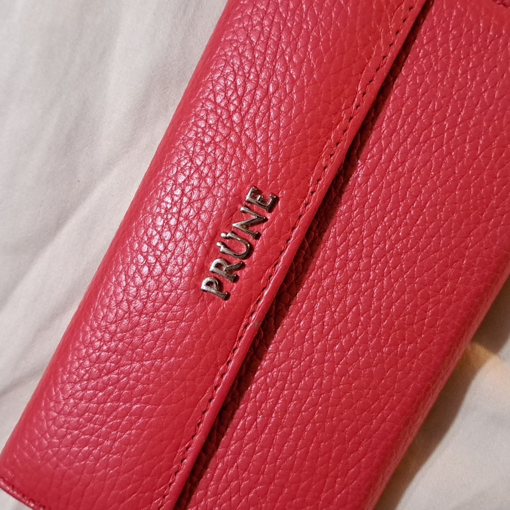 Prüne Red 100% Genuine Leather Wallet Checkbook Holder